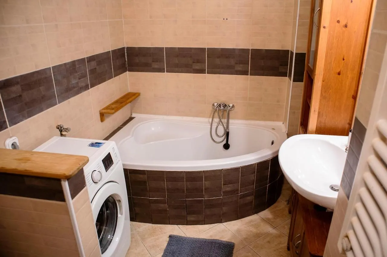 Linden Apartment Budapest 0*,